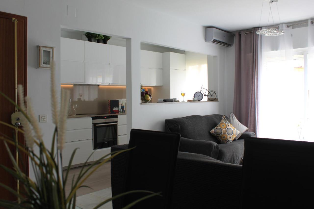 Capitan 2 Centro Fuengirola Apartment Exterior photo